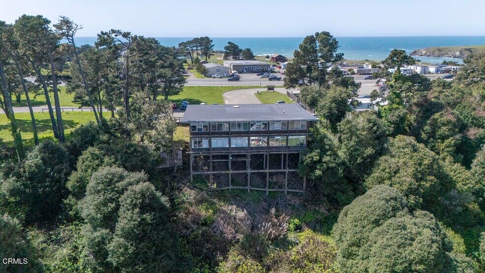 More Photos Of 1102 S Main St, Fort Bragg Office For Sale