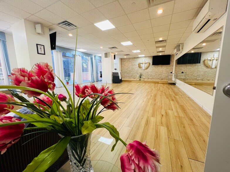 More Photos Of 143-26 41st Ave, Flushing Apartments For Sale