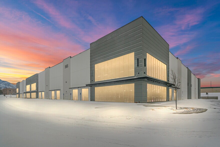 Primary Photo Of 565 Parkland Drive, Sandy Warehouse For Lease