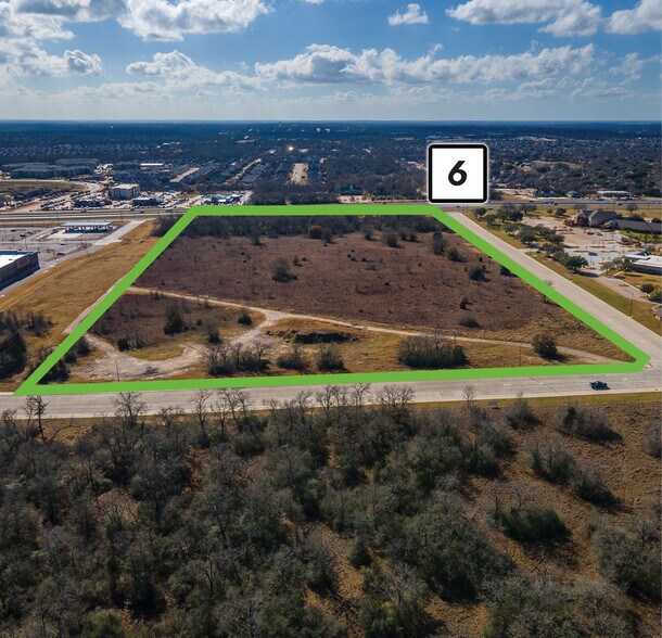 More Photos Of 4255 Highway 6 South, College Station Storefront For Lease