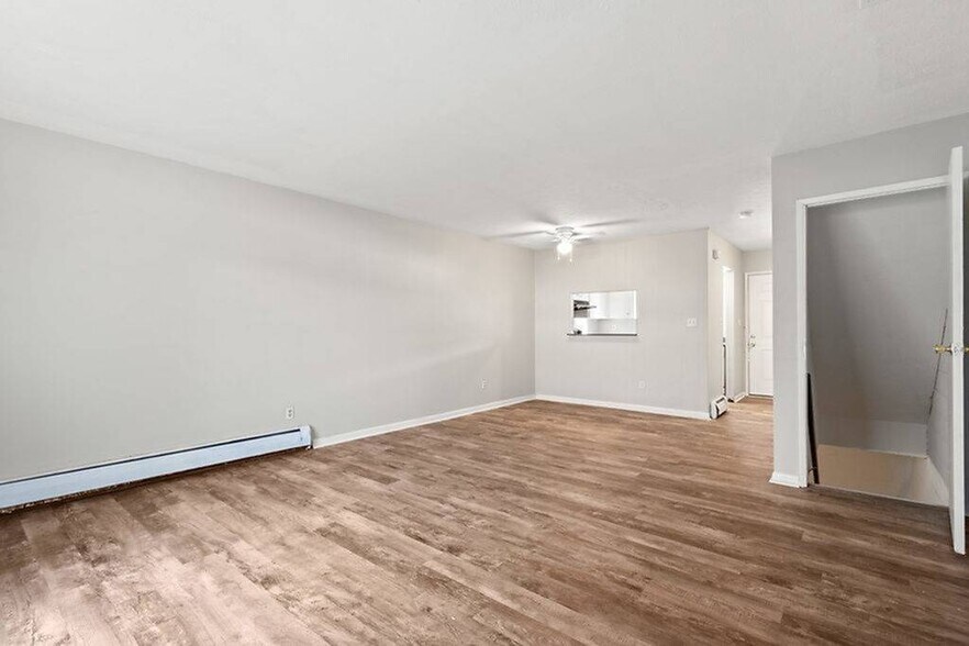 More Photos Of 2373 Belcher Dr, Columbus Apartments For Sale