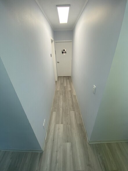 More Photos Of 17251 Hesperian Blvd, San Lorenzo Office For Lease