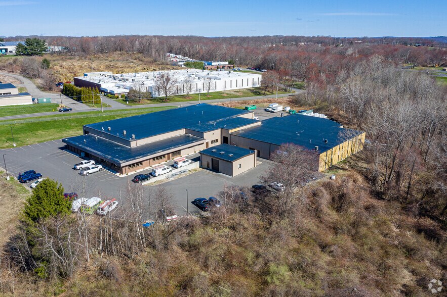 40 Callender Rd, Watertown, CT 06795 Industrial For Lease