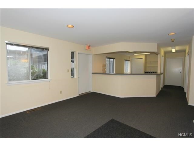 More Photos Of 3630 Hill Blvd, Jefferson Valley Medical For Lease