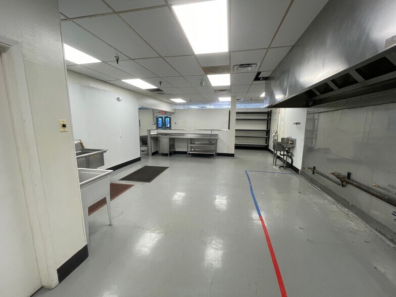 More Photos Of 10821-10849 E Apache Trl, Mesa Unknown For Lease
