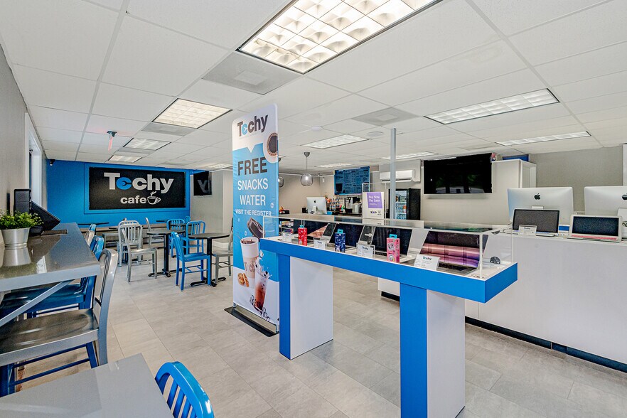 More Photos Of 3000 SW 4th Ave, Fort Lauderdale Warehouse For Lease