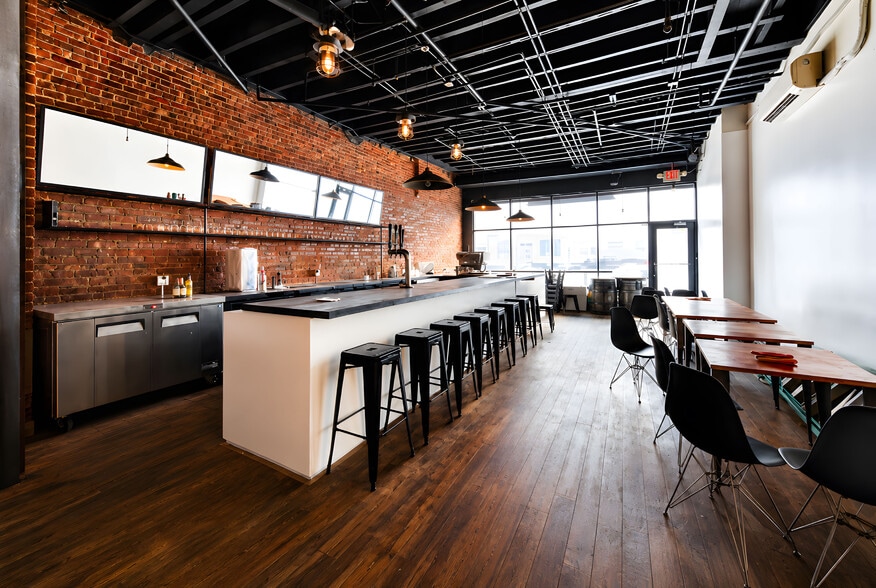 More Photos Of 631 Wilson Ave, Brooklyn Apartments For Lease