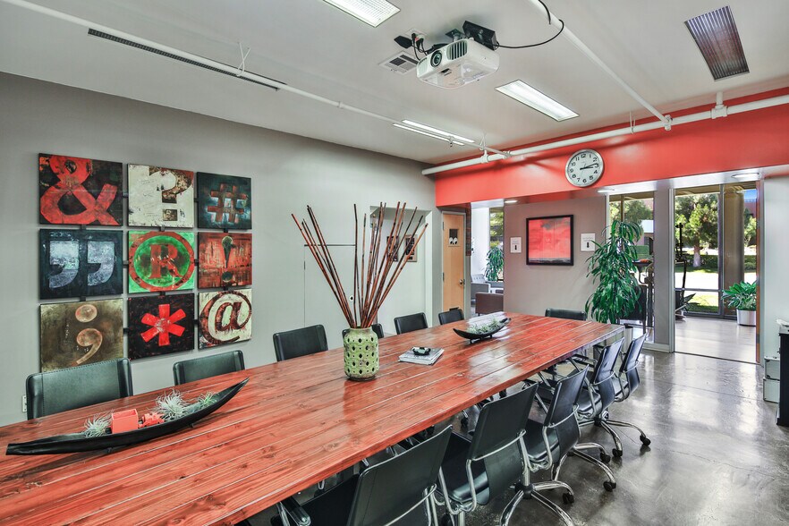 More Photos Of 3720 Skypark Dr, Torrance Research And Development For Lease