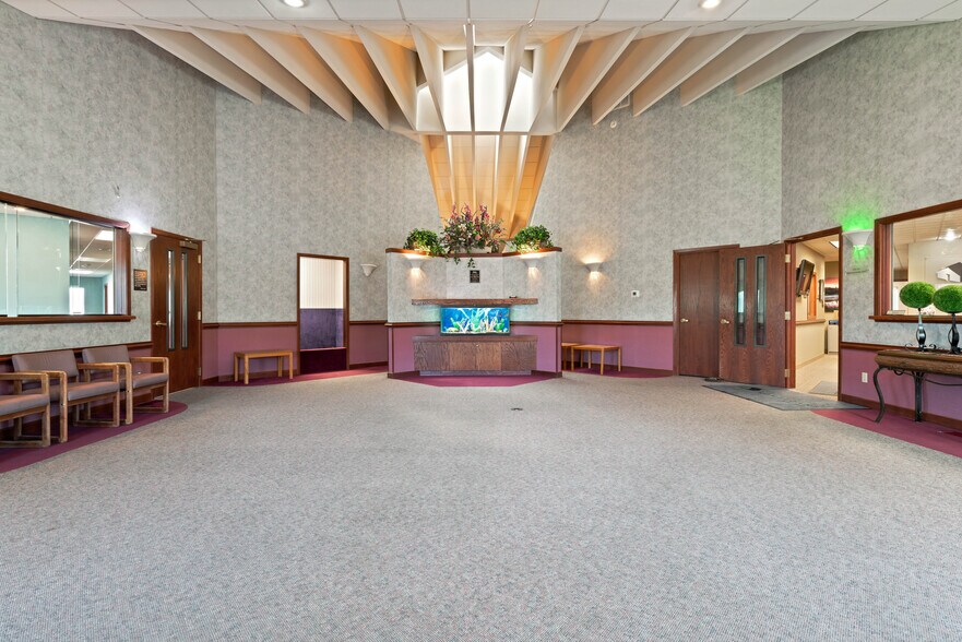 More Photos Of 3999 Englewood Ave, Yakima Office For Lease