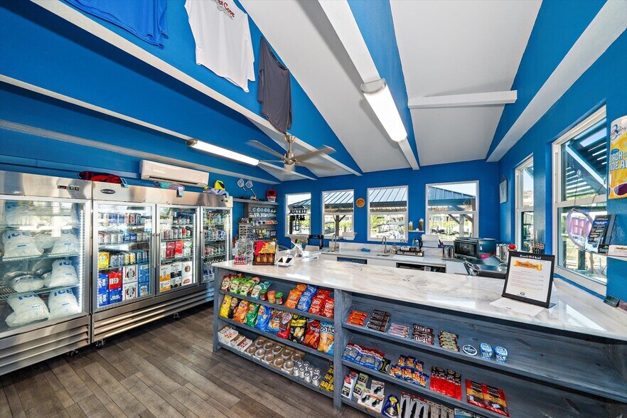 More Photos Of 2400 Bayshore Blvd, Dunedin Marina For Sale