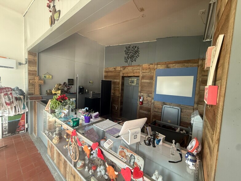 More Photos Of 850914 US Highway 17, Yulee Freestanding For Lease