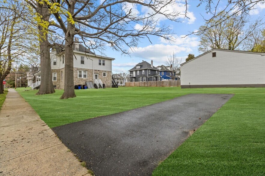 More Photos Of 816 Collings Ave, Collingswood Apartments For Sale