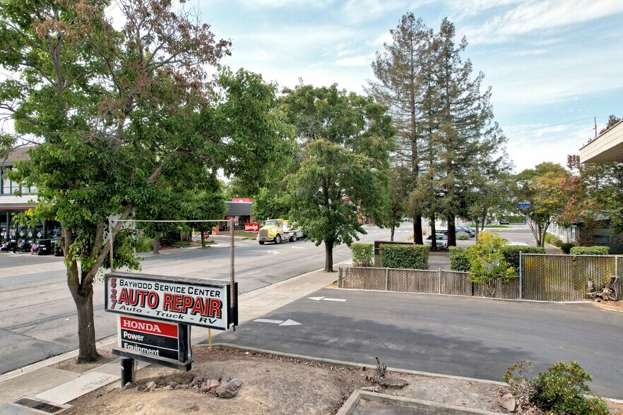 More Photos Of 527 E Washington St, Petaluma Auto Repair For Sale