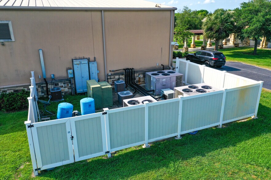 More Photos Of 12116 Nursery Dr, Victoria Lodge Meeting Hall For Sale