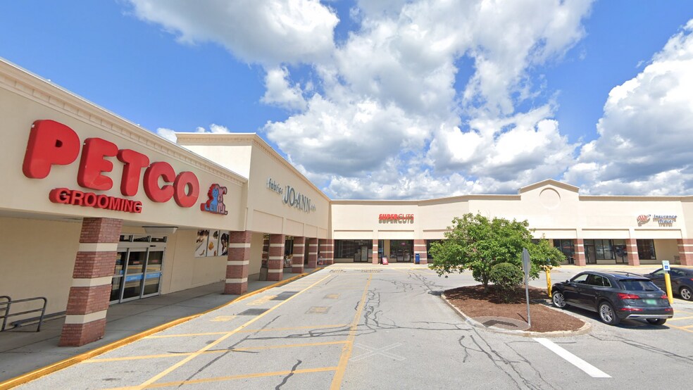 More Photos Of 241 S Main St, Rutland Unknown For Lease