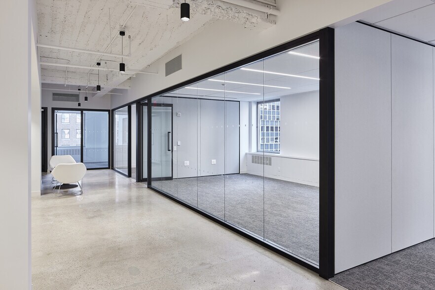 More Photos Of 530 Fifth Ave, New York Office For Lease