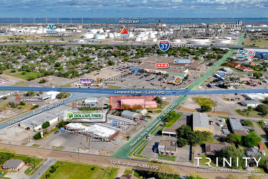 More Photos Of 3411 Leopard St, Corpus Christi Freestanding For Sale