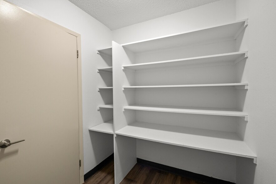 More Photos Of 5314 Blanco Ave, El Paso Office Residential For Sale