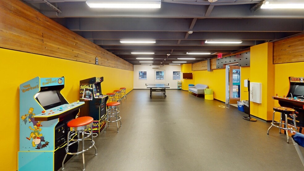 More Photos Of 2201 E 6th St, Austin Loft Creative Space For Lease