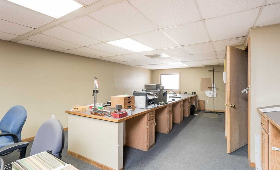 More Photos Of 8630 Storey Rd, Belding Industrial For Sale