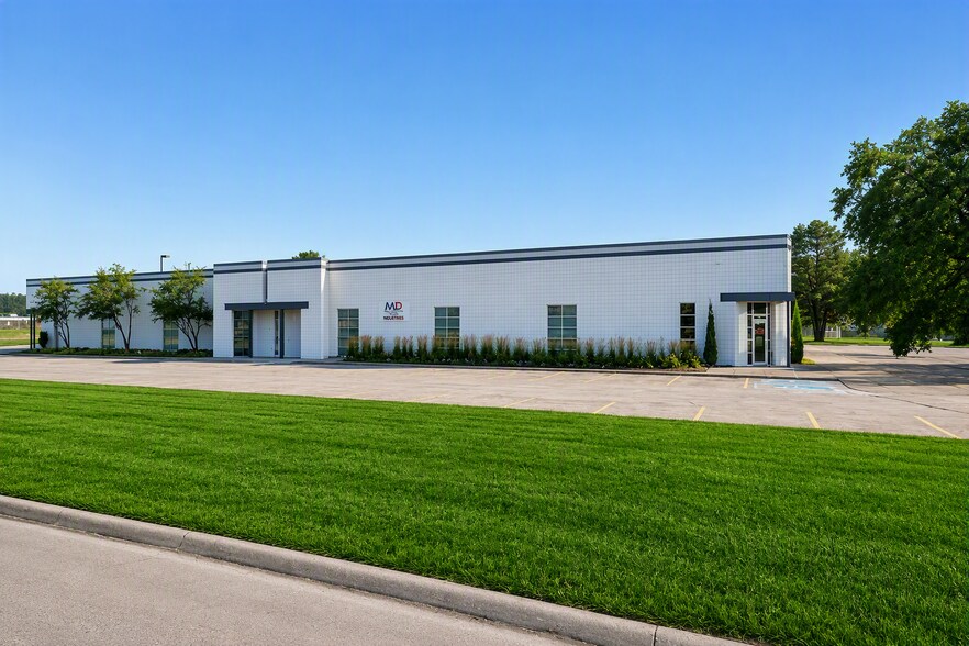 Primary Photo Of 6240 Abbott Dr, Omaha Distribution For Lease