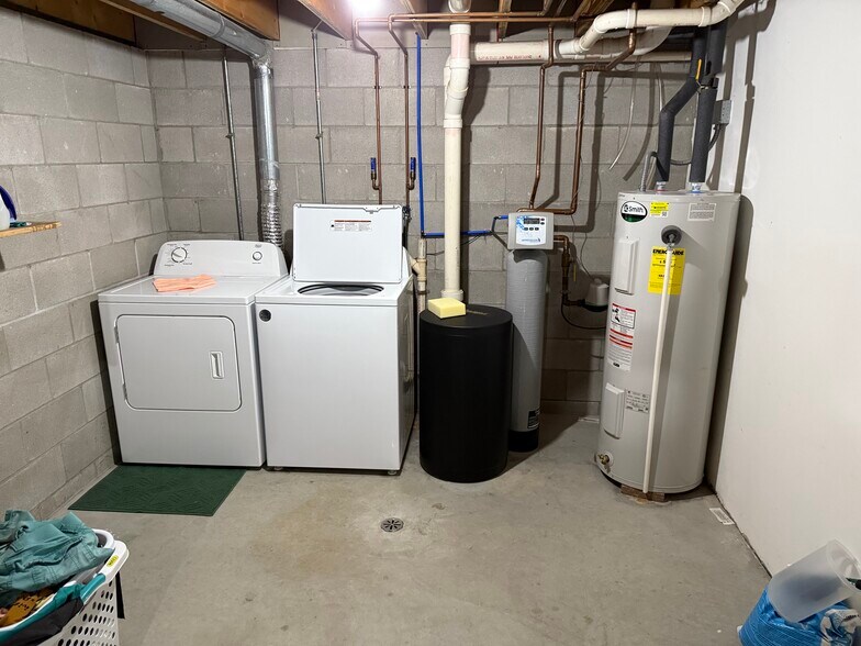 More Photos Of 34 E Paine St, Kiel Apartments For Sale