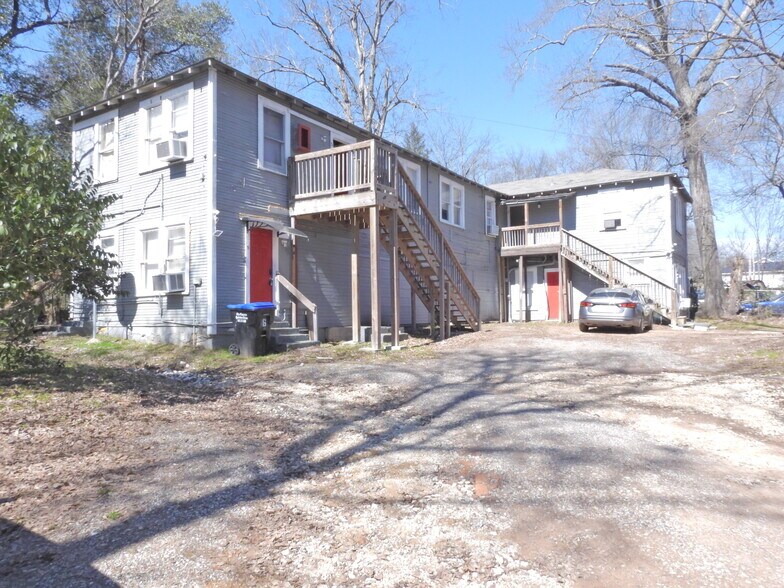 More Photos Of 443 S Main St, Longview Apartments For Sale