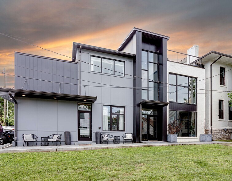 Primary Photo Of 1610 16th Ave S, Nashville Office For Sale