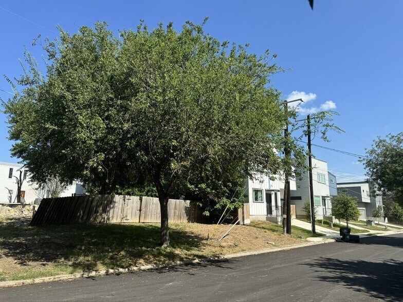 More Photos Of 127 Cloudhaven Dr, San Antonio Land For Sale