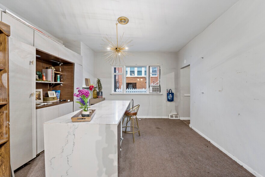 More Photos Of 848 Duss Ave, Ambridge Storefront Retail Residential For Sale