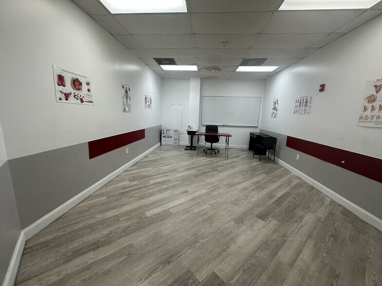 More Photos Of 30200-30394 Old Dixie Hwy, Homestead Unknown For Lease