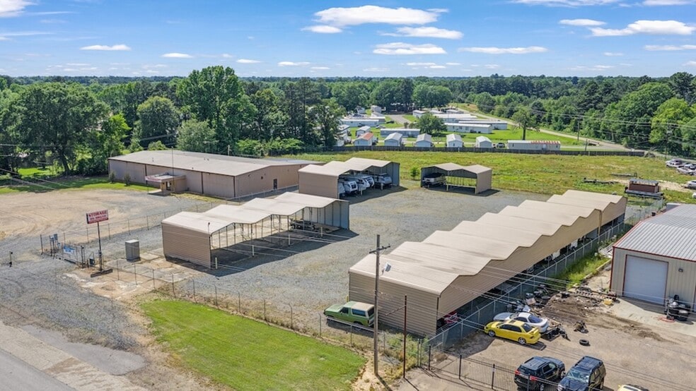 More Photos Of 3407 E Broad St, Texarkana Self Storage For Sale