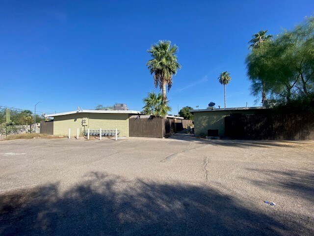 More Photos Of 2740 N Balboa Ave, Tucson Apartments For Sale