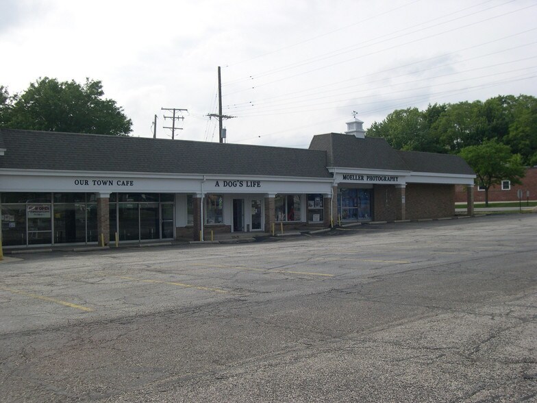 More Photos Of 12644-12692 Chillicothe Rd, Chesterland Unknown For Lease
