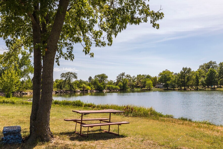 More Photos Of 2206 E 101st St N, Valley Center Specialty For Sale