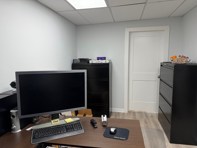 More Photos Of 6971 N Federal Hwy, Boca Raton Medical For Sale