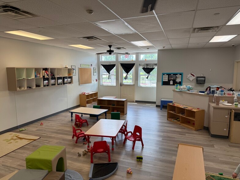 More Photos Of 20004 Champion Forest Dr, Spring Daycare Center For Sale