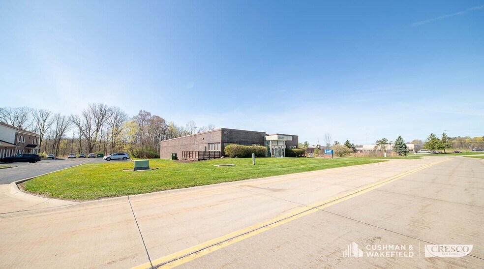 More Photos Of 26500 Renaissance Pky, Warrensville Heights Light Distribution For Sale