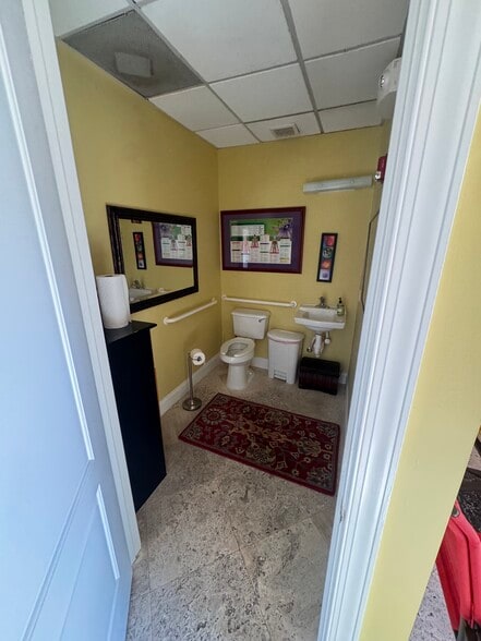 More Photos Of 103 SE 4th Ave, Delray Beach Loft Creative Space For Sale