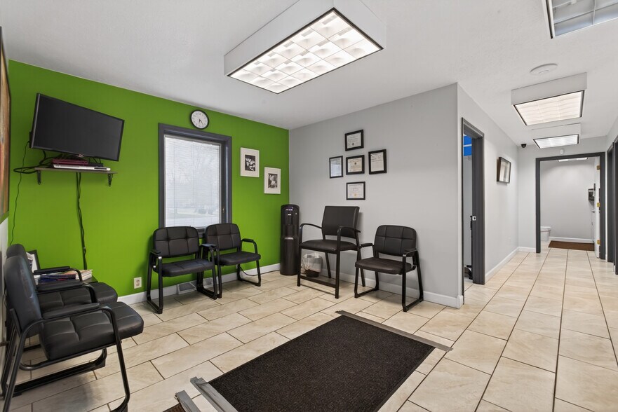 More Photos Of 1200 S Woodland Ave, Michigan City Office For Sale