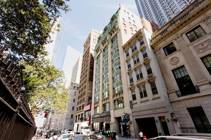 Primary Photo Of 20 Vesey St, New York Office For Lease