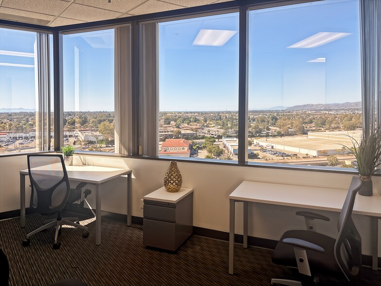 More Photos Of 300 East Esplanade Dr, Oxnard Coworking Space