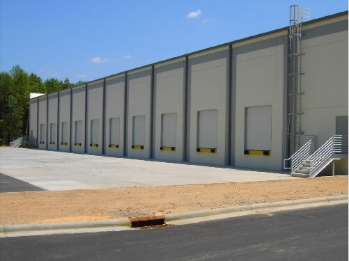 More Photos Of 1548 Roger Dale Carter Blvd, Kannapolis Distribution For Lease