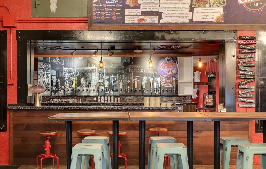 More Photos Of 39-51 W Broadway, Eugene Unknown For Lease