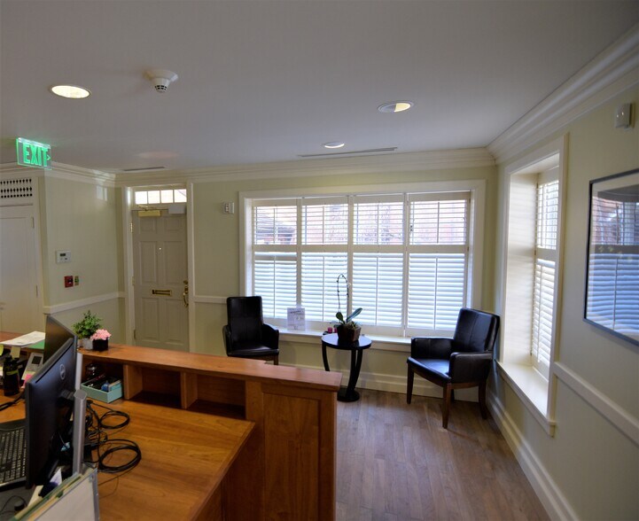 More Photos Of 1314 N King St, Wilmington Office Residential For Lease
