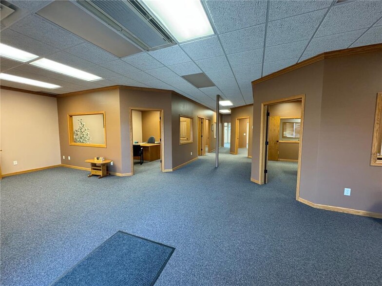 Primary Photo Of 540 25th Ave N, Saint Cloud Office For Sale