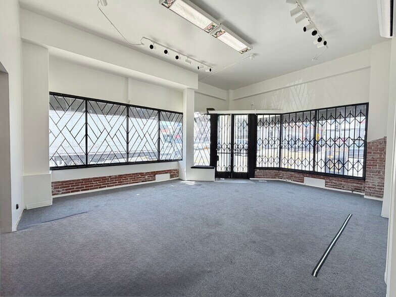 More Photos Of 7424-7426 W Sunset Blvd, Los Angeles Storefront Retail Office For Lease