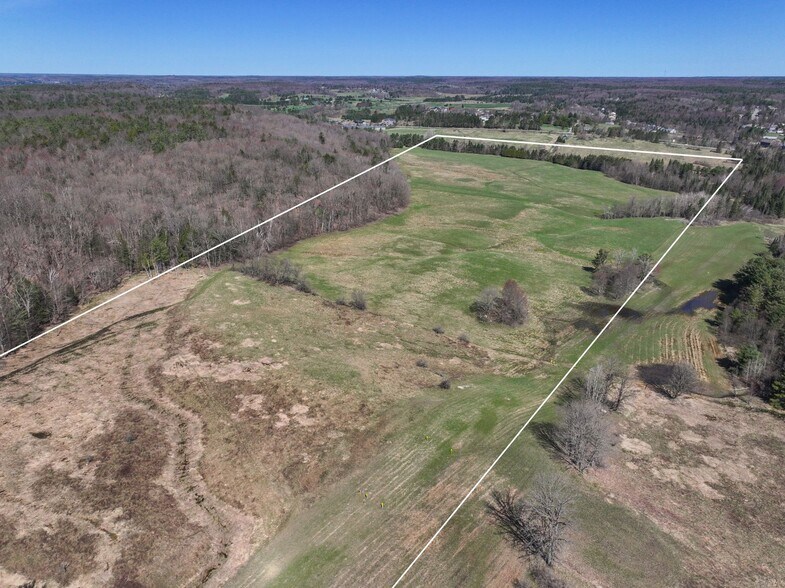 More Photos Of 190 Santas Village Road, Bracebridge Land For Sale