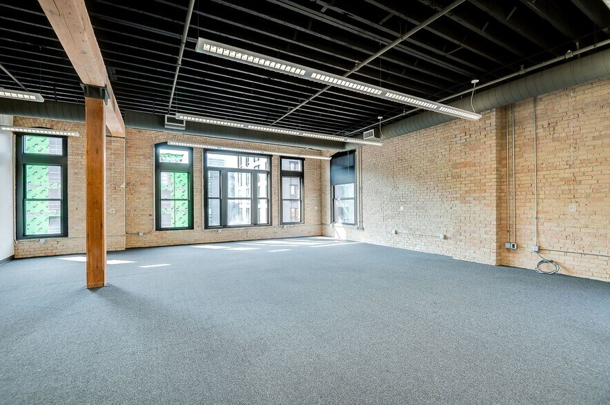 More Photos Of 211 N 1st St, Minneapolis Loft Creative Space For Lease