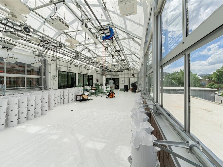 More Photos Of 185 N Lena St, Ridgway General Retail For Lease